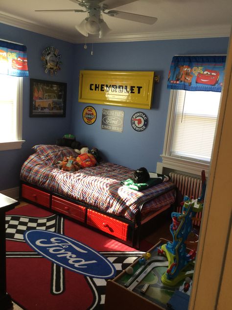 Car room Spiderman Room, Car Room, Best Online Clothing Stores, Cars Room, Blue Car, Boys Bedroom, Boy's Bedroom, Boys Room, Boy's Room