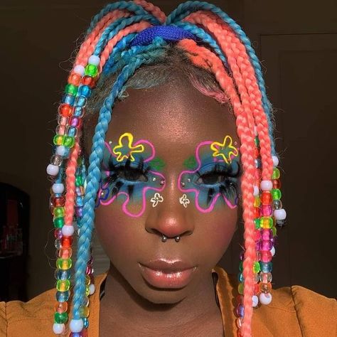 Artsy Makeup, Alt Makeup, Graphic Eyeliner, Eye Makeup Looks, Swag Makeup, Smink Inspiration, Alternative Makeup, Cool Makeup Looks, Cute Makeup Looks