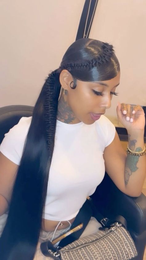 Lace Frontal Ponytail Hairstyles, Sleek Side Ponytail, Sleek Braid, Black Hairstyles With Weave, Pretty Braids, Sleek Ponytail Hairstyles, Side Ponytail, Box Braids Hairstyles For Black Women, Quick Weave Hairstyles