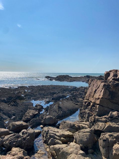 Rocky Beach Aesthetic, Blue Soul, France Vacation, Rock Beach, Rocky Beach, Story Aesthetic, Time Alone, Ocean Vibes, Rock Pools