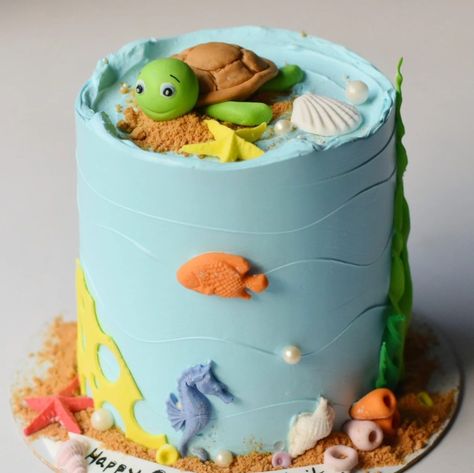 Beautiful under the sea theme birthday cake for a cute little birthday boy... Belgian Chocolate orange cake frosted with whipped cream... 🐠 🐟 🐚🪸 Sea Theme Birthday Cake, Orange Cake Frosting, Sea Theme Birthday, Chocolate Orange Cake, Theme Birthday Cake, Orange Chocolate Cake, Design Cake, Under The Sea Theme, Turtle Design