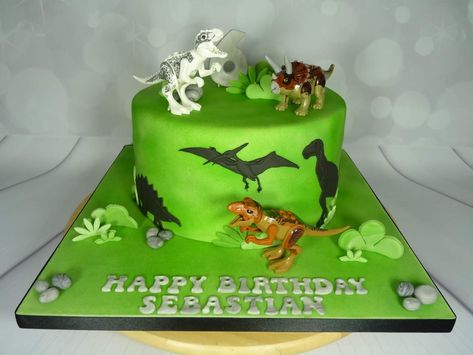 Dinosaur Cake with Lego dinosaurs Lego Dinosaur, Dinosaur Cake, Dinosaurs, Cake Decorating, Lego, Party Ideas, Happy Birthday, Cake, Birthday