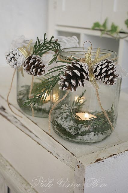 Follow The Yellow Brick Home - Simple Christmas-to-Winter Decorating Ideas – Follow The Yellow Brick Home Christmas Crafts Diy Decoration, Elegant Christmas Decor, Diy Jar Crafts, Mason Jar Crafts Diy, Christmas Lanterns, Jar Diy, Christmas Decorations Rustic, Mason Jar Diy, Noel Christmas