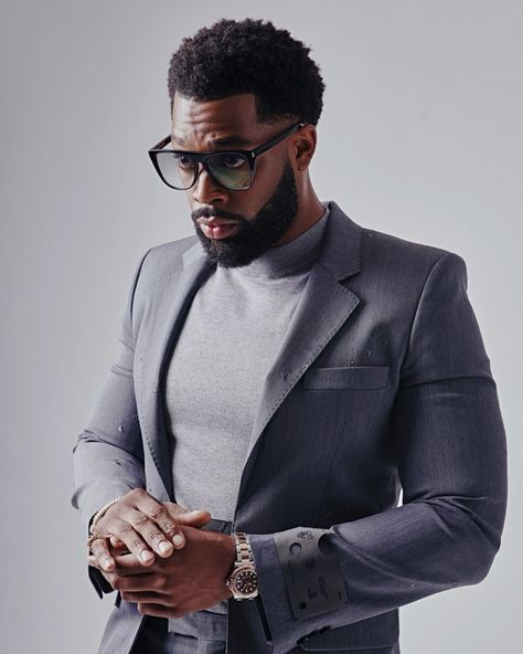 Laroyce Hawkins, Kevin Atwater, Adam Ruzek, Antonio Dawson, Chicago Pd Cast, Black Male Models, Black Actors, Chicago Pd, Chicago Fire