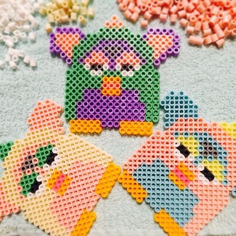 Furby Perler, Perler Creations, Kandi Kid, Melty Bead Patterns, Easy Perler Beads Ideas, 3d Perler Bead, Fusion Beads, Diy Perler Bead Crafts, Perler Crafts