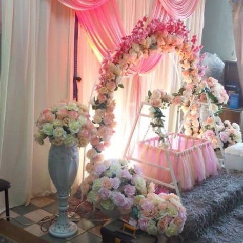 naming ceremony decoration themes Cradle Decoration Ideas At Home, Name Ceremony Decoration At Home, Namkaran Decoration Ideas At Home, Baby Naming Ceremony Decorations, Name Revealing Ideas For Naming Ceremony, Cradle Ceremony Decorations, Stand Foto, Cradle Decoration, Naming Ceremony Invitation