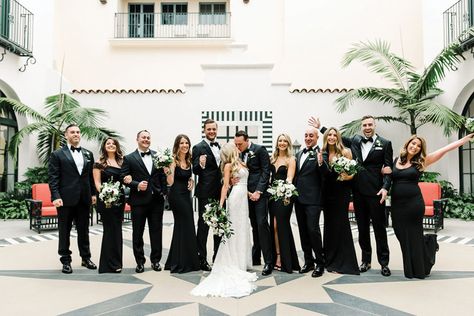 Chic and Sophisticated Wedding at Hotel Californian | California Wedding Day Hotel Californian Wedding, Modern Black And White Wedding, Black And White Palette, Scenic Wedding, Wedding California, White Anemone, White Palette, Katie May, Modern Eclectic