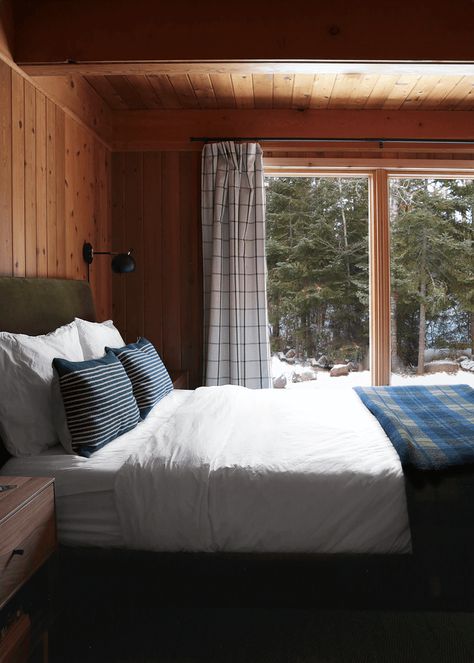 Winter Cabin Interior Design, Wood Panel Cabin, Cabin Primary Bedroom, Mountain Cabin Interiors Lodge Style, Northern Cabin Decor, Adirondack Cabin Interior, Scottish Cabin Interior, Lakehouse Bedroom Decor, Lake Home Bedroom Ideas