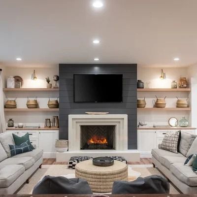 Pantry... well stocked - Farmhouse - Kitchen - Portland - by KuDa Photography | Houzz Modern Farmhouse Living Room Ideas, Traditional Decorating, Farmhouse Living Room Ideas, Built In Shelves Living Room, Living Room Built Ins, Living Tv, Basement Living Rooms, Modern Farmhouse Living, Fireplace Built Ins