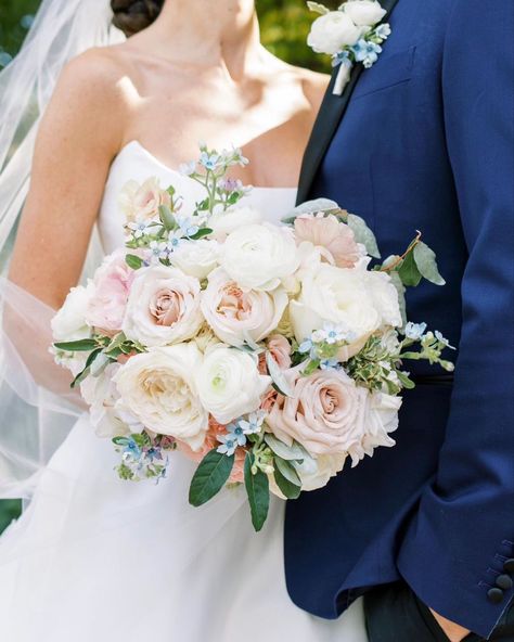 Wedding Bouquet Ideas Spring, Blush And Blue Wedding Bouquet, White Blue And Pink Wedding, Bouquet With Blue Hydrangea, Wedding Floral Centerpieces Long Table, Soft Bridal Bouquet, Blush Pink And Blue Wedding, Princess Flower Bouquet, Wedding Bouquets Classic