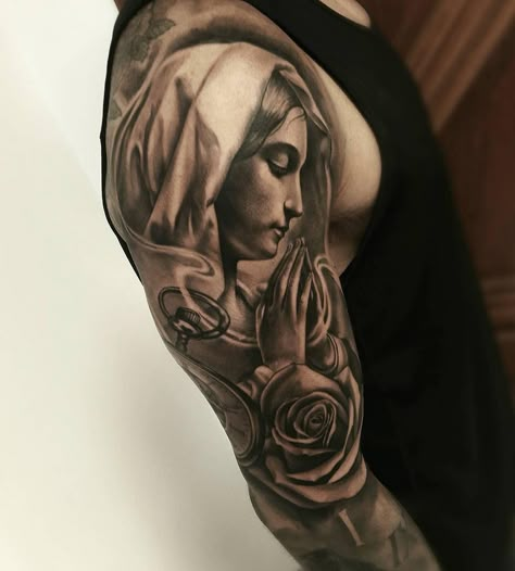 pinterest:claudviscuso Madonna Tattoo, Religous Tattoo, Mother Mary Tattoos, Maria Tattoo, Virgin Mary Tattoo, Heaven Tattoos, Mary Tattoo, Filipino Tattoos, Chicano Tattoos