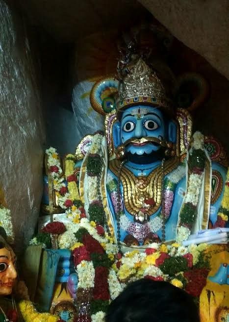 Komaravelli mallana swamy temple, indian God, mallana Komuravelli Mallanna Swamy Photos, Mallanna Swamy Photos, Mallikarjuna Swamy, Temple Indian, Live Fish Wallpaper, Pictures Of Shiva, Indian God, Dont Touch My Phone Wallpaper, Lord Photo