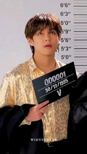 #BTS #BTSV #taehyung #KimTaehyung #btsvideos Taehyung Butter, Clear Skin Face Mask, Taehyung Video, V Smile, Book Video, V Bta, Bts Dance Practice, Taehyung Selca, Film Photography Tips