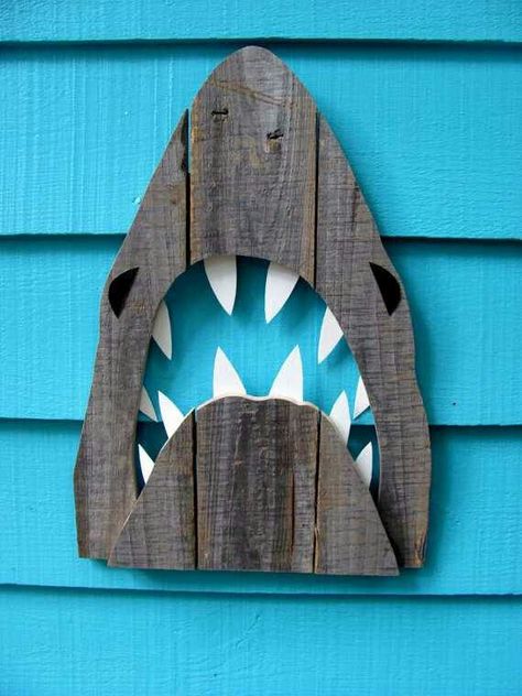 Wooden Shark, Fence Wood, Garden Fence Art, Shark Decor, Shark Art, Fence Art, Recycled Pallet, Recycled Pallets, Pallet Art