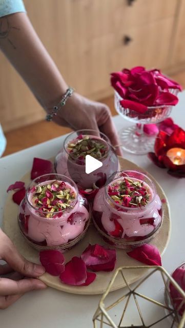 Pooja Ganeriwala on Instagram: "Add some royal charm to your Diwali celebrations!

Royal Falooda Trifle Pudding: A show-stopping dessert that’s surprisingly easy to make!

Recipe in comments!

#DiwaliVibes #RoyalFalooda #TriflePudding #DessertInspo #IndianSweets" Falooda Dessert Cups, Indian Fusion Desserts, Royal Falooda, Falooda Recipe, Trifle Pudding, Indian Dessert, Diwali Party, Instagram Add, Diwali Celebration