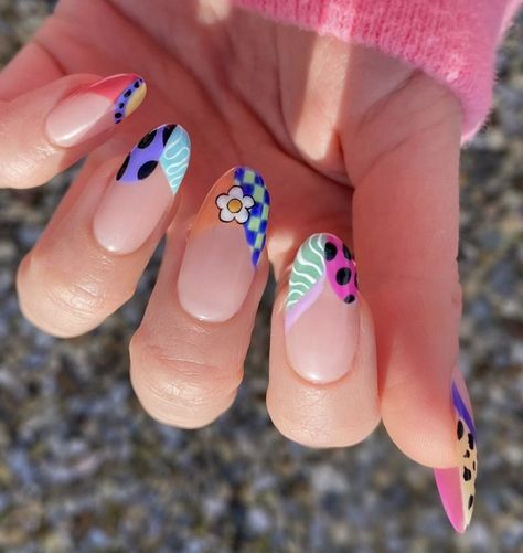 40 Beautiful Mother's Day Nail Ideas for the Fashionable Mom 2023 Mothers Day Nails Ideas, Mothers Day Nails, Hippie Nails, Shellac Nails, Spring Nail Art, Spring Nail, Fabulous Nails, Nail Designs Spring, Dream Nails