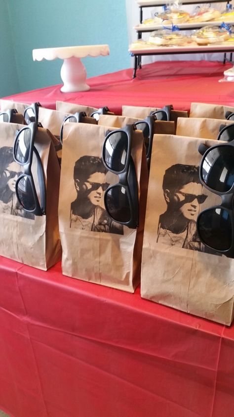 Candy bags Bruno Mars Birthday, Dance Party Birthday, Sonic Birthday Parties, Magic Birthday, Magic Theme, Magic Party, Sonic Birthday, Hip Hop Party, Beach Events