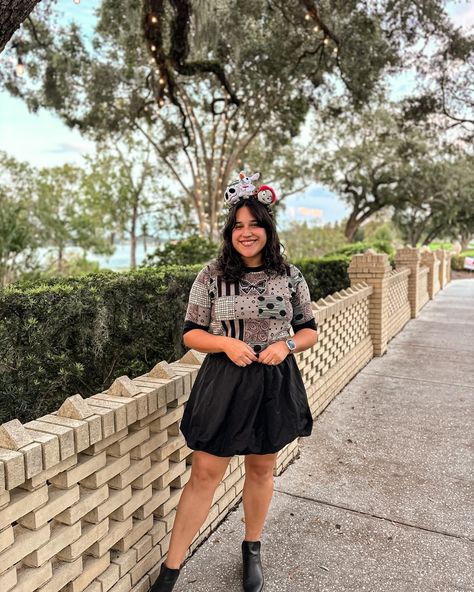 giving all the spooky vibes with this nightmare before christmas blouse👻🕸️🎃 thank you @boxlunchgifts for sending me this sally inspired shirt! it’s so cute and perfect for fall🍂 now that it’s october bring on all the fall activities!! #BoxLunchxNBC #blcollective #boxlunchgifts #disney #wdw #waltdisneyworld #disneyadult #disneygirl #disneycommunity #wdwap #disneymagic #disneystyle #disneyoutfit #disneyinspo #disneycreator #disneygram #disneyig #disneyfashion #disneyootd #disneyaccount #fall ... Disney Account, Disney Girls, Autumn Activities, Disney Outfits, Disney Style, Nightmare Before Christmas, Disney Magic, Bring It On, The Creator