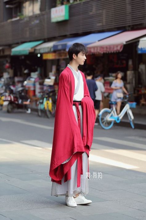 Fantasy Clothes Male, Modern Hanfu Men, Black Doves, Hanfu Boy, Hanfu Style, Hanfu Men, Fantasy Clothes, Veiled Hats, Ancient Chinese Dress