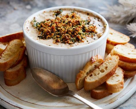 This creamy dip has all the sausage-and-mushroom flavor of stuffed mushroom caps — perfect for any gathering. Mellow Mushroom Spinach Dip Recipe, Sausage Mushroom Appetizers, Ina Garten Sausage Stuffed Mushrooms, Stuffed Mushroom Dip Appetizer Recipes, Mushroom Hors D’oeuvres, Easy Thanksgiving Recipes Appetizers, Mushroom Dip, Best Thanksgiving Appetizers, Thanksgiving Appetizers Easy