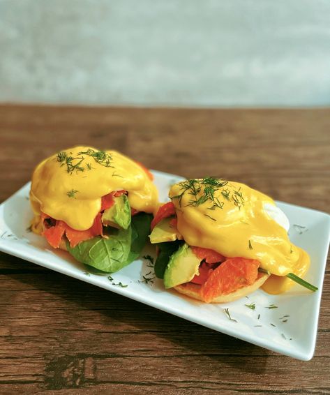 Eggs Royale Eggs Royale, Cold Smoked Salmon, Homemade English Muffins, Salmon Spinach, Canadian Bacon, Muffin Mix, Poached Egg, Piece Of Bread, Dinner Appetizers