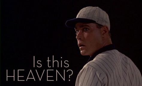 "Hey! Is this heaven?" (Shoeless Joe, Ray Liotta) - "No, it's Iowa." - RAY KINSELLA (Kevin Costner) in Field of Dreams (1989) Baseball Movies, Joe Jackson, Ray Liotta, Fav Movie, Movie Card, American Story, Dream Party, Iconic Moments, Movie Moments