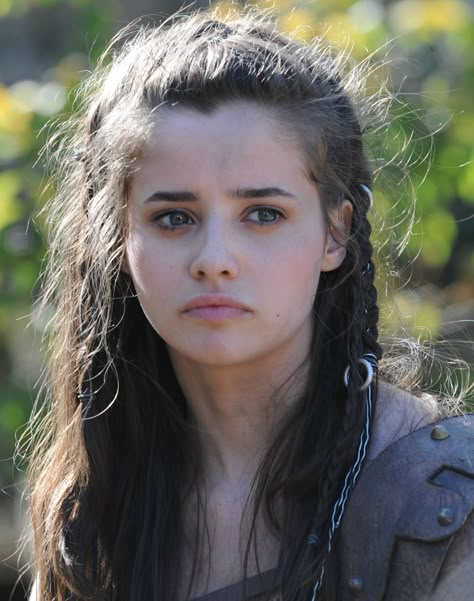 Holly Earl - Jade Holly Earl, Nicole Harrison, Viking Braids, Fashion Background, Fancy Hairstyles, Emilia Clarke, 인물 사진, Character Aesthetic, Infj