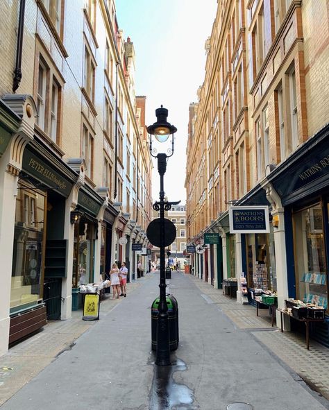 November Books, Diagon Alley, Leicester Square, 100 Years Ago, Antiquarian Books, Through The Looking Glass, Central London, London Travel, Commonwealth