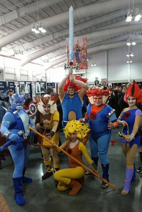 Thundercats hooooooook Thunder Cats Costume, Thundercats Costume, Awesome Cosplay, Halloween Inspo, Cat Costumes, Comic Book Characters, Cosplay Ideas, Best Cosplay, Cosplay Outfits