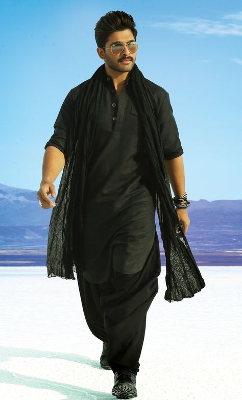 Dj Movie, Allu Arjun Hairstyle, Wedding Kurta For Men, Black Kurta, Kurta Pajama Men, Handsome Celebrities, Kurta Men, Mens Kurta Designs, Quotes Wallpapers