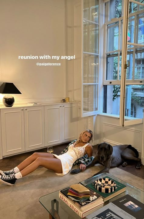 Paige Lorenze Fall, Paige Lorenze Cowboy Boots, Paige Lorenze Horse, Matilda Djerf Dog, Off Duty Model Aesthetic, Matilda Djerf Instagram Stories, Nashville Apartment, Outfit Inso, Model Outfits