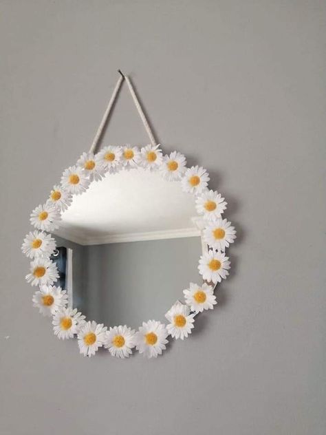 Clay Arts, Flower Mirror, Clay Projects, Diy Flowers, Clay Art, Clay Crafts, Canvas Art, Mirror, Canvas