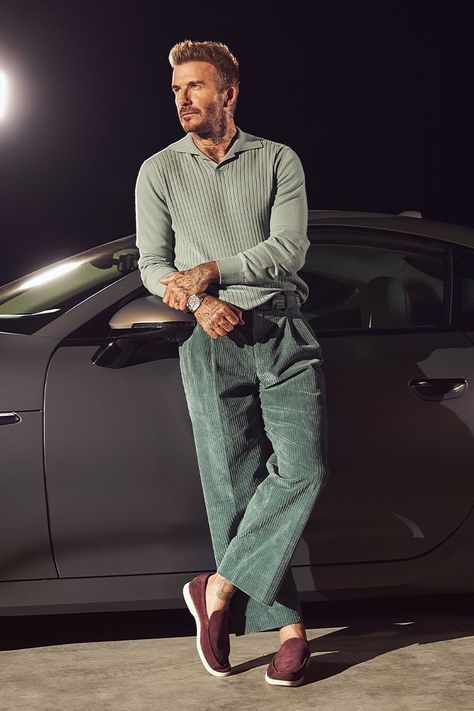 David Beckham Clothes and Outfits | Page 3 | Star Style Man – Celebrity men's fashion David Beckham Outfit, Loro Piana Summer Walk, Man Celebrity, David Beckham Style Outfits, Loafers Men Outfit, Celebrity Style Men, David Beckham Style, Summer Walks, Loro Piana Men