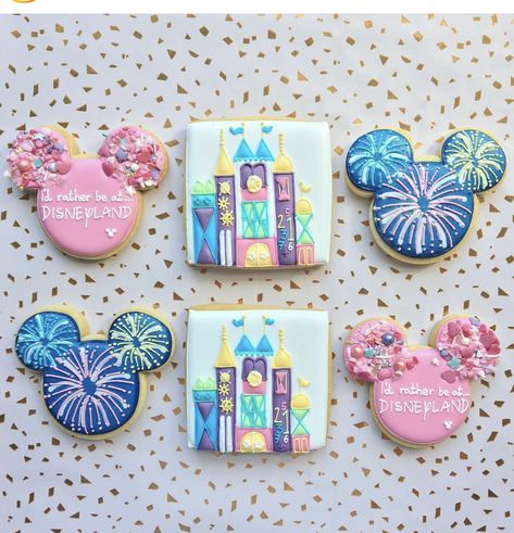 30th Disney Birthday, Disney Castle Cookies, Disney World Cookies Decorated, Disney World Cookies, Disney World Birthday Cake, Disney Theme Cookies, Disneyland Cookies Decorated, Disney Themed Cookies, Disney Birthday Cookies