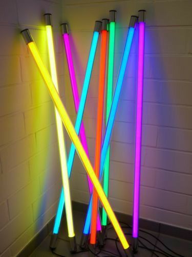 Neon Art Installation, Neon Room Decor, Stage Lighting Design, Neon Room, Glow Party, Neon Party, Neon Glow, Gym Design, Neon Art