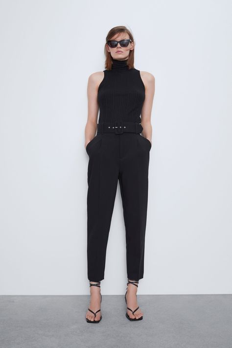 Zara Belted Pants Outfit, Belted Pants Outfit, Black Pants Outfit, Belted Pants, All Black Outfit, Outfit Goals, Business Attire, Fashion Books, High Waisted Trousers