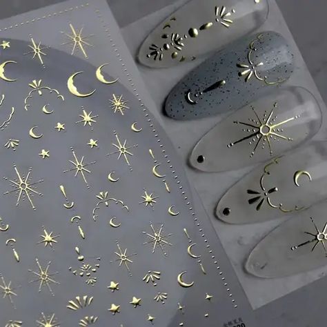 Stained Glass Nails, Art Soleil, Star Nail Art, Manicure Gel, Nail Art Stickers Decals, Nail Art Sticker, Sun Moon Stars, Diy Nail Art, Gold Sun