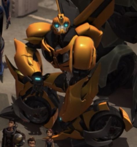 Bumblebee Tfp, Bumblebee Transformers Prime, Bumblebee Aesthetic, Transformers Prime Bumblebee, Gundam Barbatos, Bumblebee Transformers, 2000s Cartoons, Transformers Collection, Transformers Funny