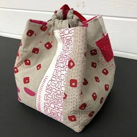 Boro Mending, Diy Rice Bags, Japanese Rice Bag, Hot Pink Fabric, Rice Bag, Japanese Knot Bag, Quilted Purse, Pouch Sewing, Japanese Bag