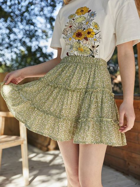 Floral skirt outfits