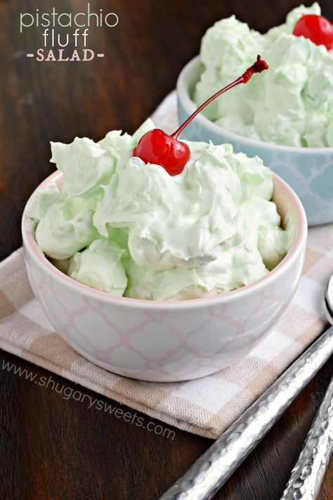 Easy, four ingredient, Pistachio Fluff Salad. Perfect for potlucks and bbq's! Pistachio Fluff Salad, Pistachio Pudding Salad, Watergate Salad Recipe, Pistachio Fluff, Fluff Salad Recipes, Watergate Salad, Pistachio Dessert, Chocolate Chip Pudding, Fluff Salad