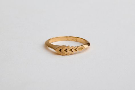 Wheat pinky gold ring | geometric ring 18k yellow rose gold pinky, minimal gold ring Disrupted, unique ring design tiny Wheat Ring, Wheat Wedding, Boho Wedding Ring, Textured Wedding Band, Wide Wedding Rings, Modern Wedding Rings, Dainty Wedding Band, Modern Wedding Band, 14k Gold Wedding Ring