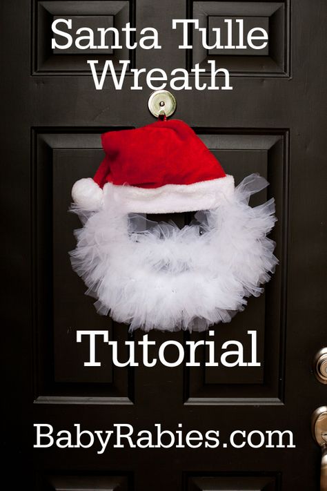 Santa Tulle Wreath Tutorial Tulle Wreath Tutorial, Homemade Christmas Presents, Jul Diy, Tulle Wreath, Diy Santa, Santa Wreath, Navidad Diy, God Jul, Wreath Tutorial