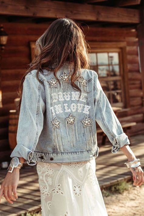 Jean Jacket Diy, Rue De Seine Bridal, Diy Denim Jacket, Jacket Ideas, Diy Jacket, Drunk In Love, Bohemian Bridal, Bridal Jacket, Wedding Jacket