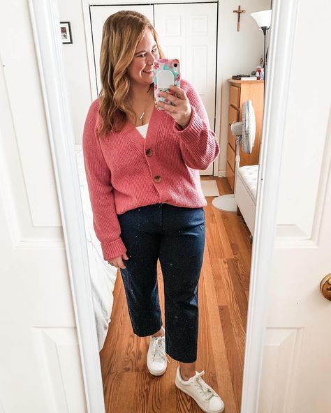 Save for teacher outfit inspo! 🤍 I thought it would be so fun to put together some of my favorite teacher outfits from last year in a carousel post. It was so fun to look back through all of them and think about last year! It also made me realize my favorites are ones with layers (denim jacket!), comfy pants, and cute dresses. Do you have a favorite? All of these are linked in my @shop.ltk & I will create a collection for these in particular. If you’re looking for a link for something s... Easy Teacher Outfits, Teacher Pants, Looks To Recreate, Plus Size Teacher, Carousel Post, Teacher Outfits Fall, Many Shoes, Pixie Pants, Teacher Mom