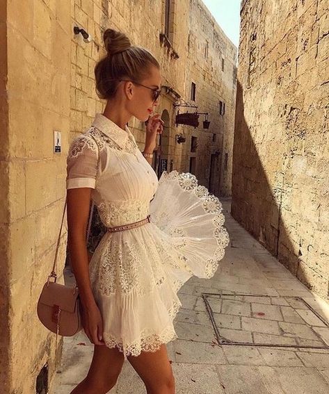 Style Pantry, Trendy Spring Outfits, Styling Fashion, Chic Summer Outfits, Mini Robes, Short Sleeve Mini Dress, Mode Inspo, Mode Inspiration, Outfit Casual