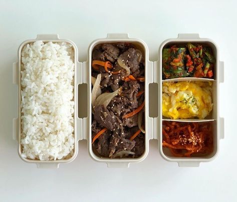 Asian Lunch, Korean Lunch, Bento Ideas, Healthy Lunch Snacks, Korean Snacks, Food Aesthetics, Bento Recipes, Makanan Diet, Healthy Food Dishes