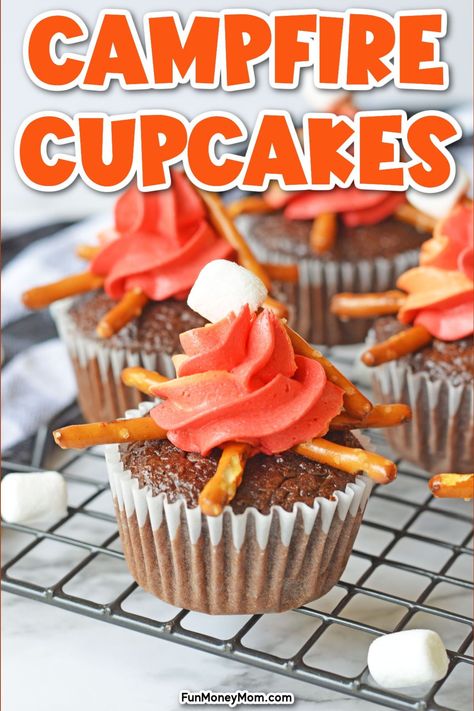 Theses adorable campfire cupcakes are perfect for a summer party or even a camping themed party. It's an easy cupcake recipe that everyone will love! 40th Camping Birthday Party, Bonfire Cupcake Ideas, Camp Fire Cupcake, Vbs Camping Theme Snacks, Campfire Cupcake Ideas, Camping Cupcakes Ideas, Camp Firelight Vbs Snacks, Camp Firelight Vbs Decorations, Alaska Vbs