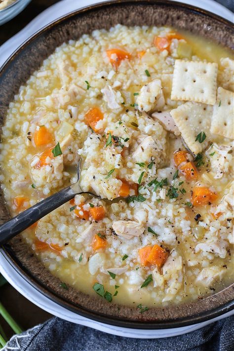 This Chicken Pastina Soup is our go-to meal when someone is feeling under the weather! An easy, homemade chicken soup recipe that warms you from the inside out. Just like Grandma used to make, this soup recipe wraps you up like a warm hug! Chicken Pastina Soup Recipe, Chicken Pastina Soup, Chicken Pastina, Lydia Bastianich, Souper Sunday, Comfort Soups, Pastina Soup, Easy Homemade Soups, Chicken Soup Recipes Homemade