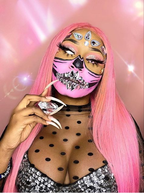 Beauty influencer Jaiye Pierre creates a pink Halloween skull makeup look Skull Halloween Makeup, Halloween Makeup Look, Candy Skull, Candy Halloween, Candy Skulls, Pink Wig, Pink Skull, Sfx Makeup, Halloween Makeup Looks